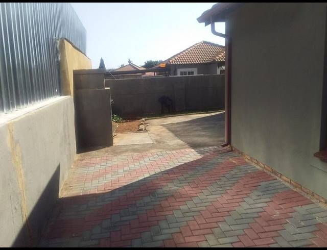3 BEDROOM HOUSE FOR SALE IN ELANDSPOORT